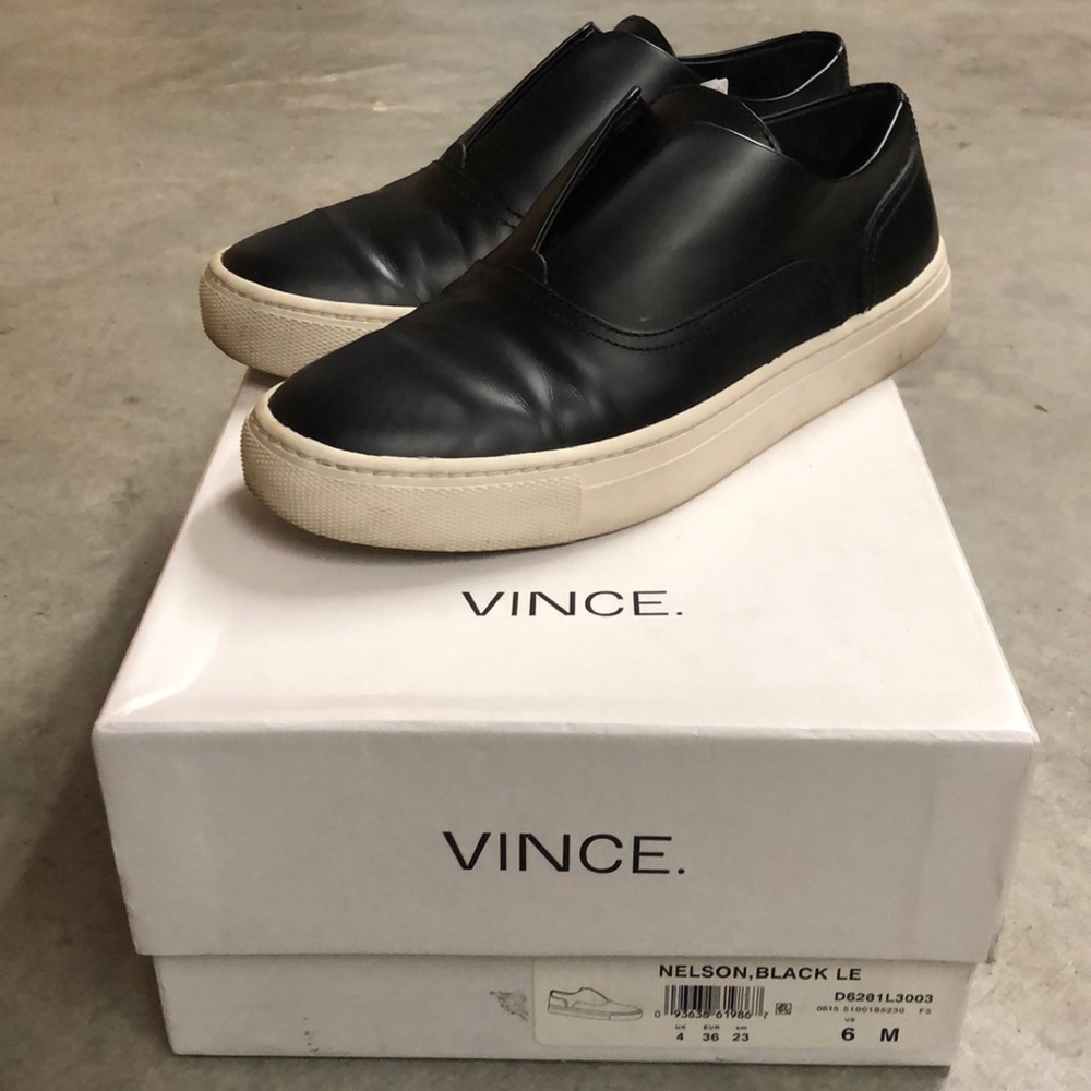 Vince Nelson Black Leather Slip-on Size 6M